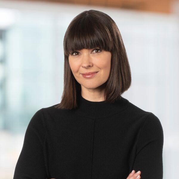 Headshot of Jennifer Gardy